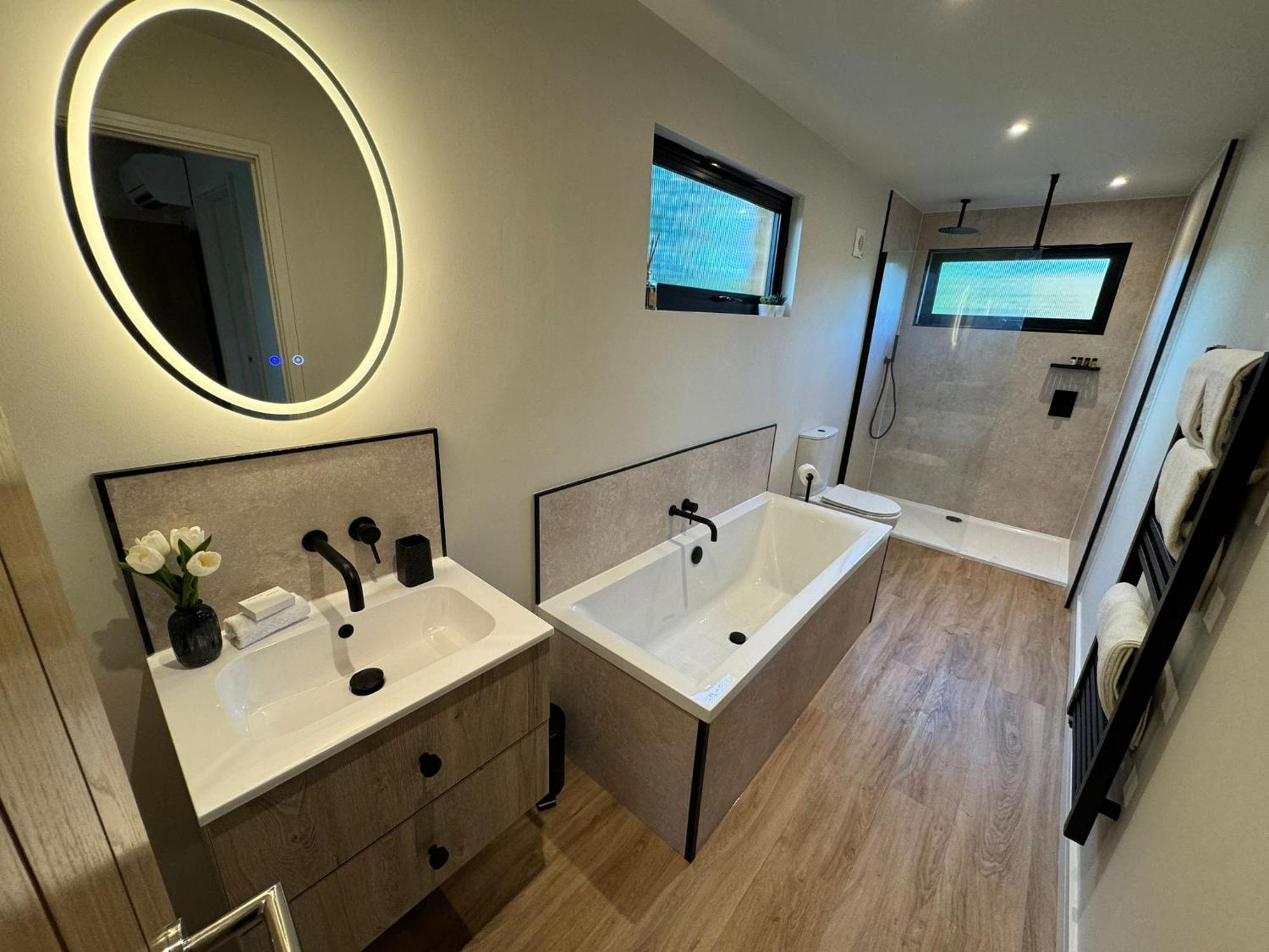 Villa Unbox At Poplar Tree Durham Exterior foto
