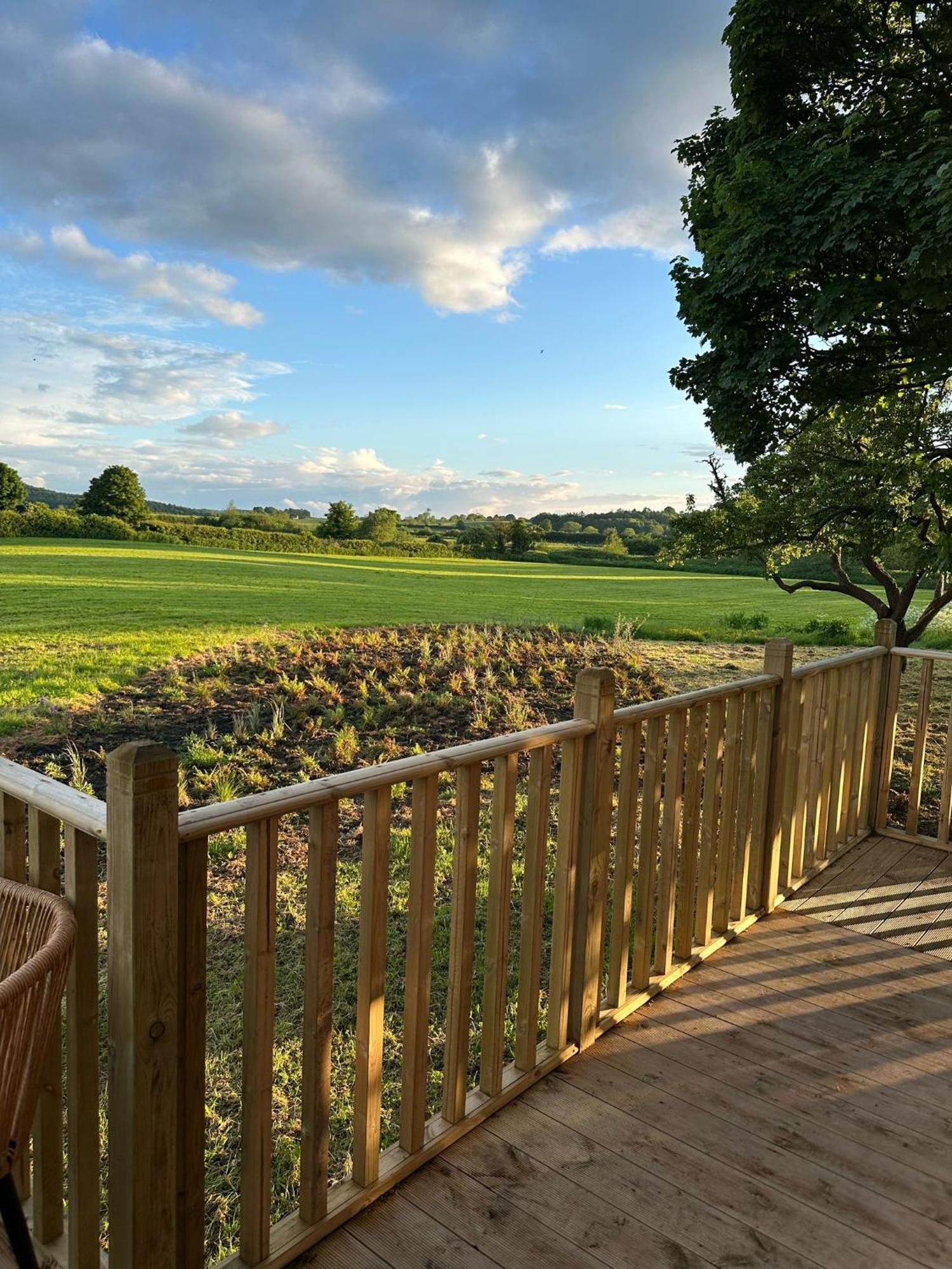 Villa Unbox At Poplar Tree Durham Exterior foto